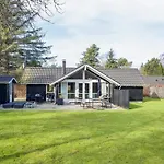 6 Person In Højby